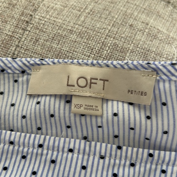 Loft Petites blue blouse - Picture 2 of 3